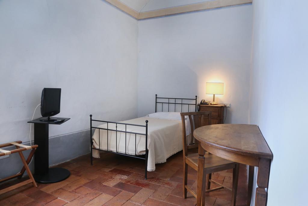 La Locanda Di San Pier Piccolo Арецо Стая снимка
